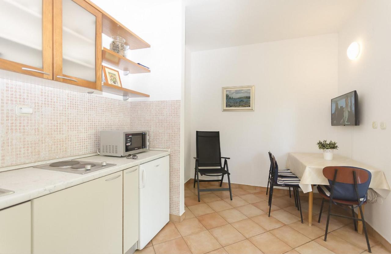 וודיצה Apartments Karolina מראה חיצוני תמונה