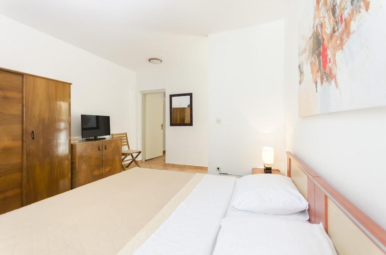 וודיצה Apartments Karolina מראה חיצוני תמונה